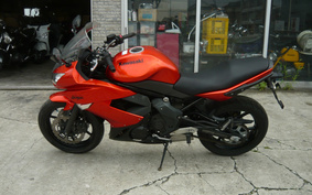 KAWASAKI NINJA 650 R 2011 EXEC13