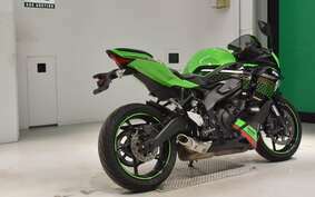 KAWASAKI ZX-25R ZX250E