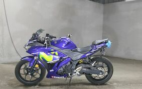 YAMAHA YZF-R25 RG10J