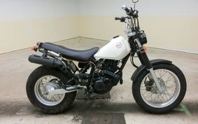 YAMAHA TW225 DG09J