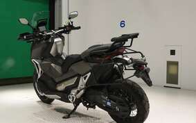 HONDA X-ADV 750 2019 RC95