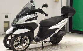 YAMAHA TRICITY 125 SE82J