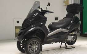 PIAGGIO MP3 250