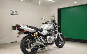 YAMAHA XJR1300 2000 RP03J