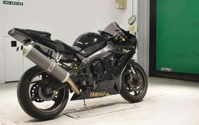 YAMAHA YZF-R1 2002 RN09