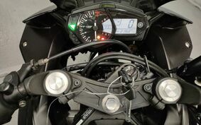 YAMAHA YZF-R3 2018 RH13J