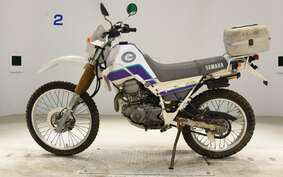 YAMAHA SEROW 225 1KH