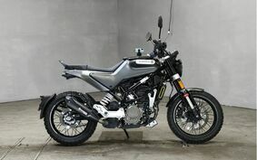 HUSQVARNA  スヴァルトピレン125 JUA4