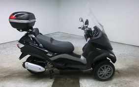 PIAGGIO MP3 250 RL M472