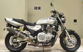 YAMAHA XJR1300 1998 RP01J