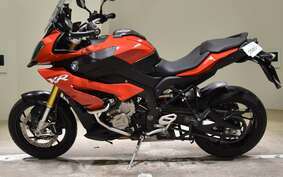 BMW S1000XR 2015 0D03