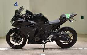 YAMAHA YZF-R25 RG10J