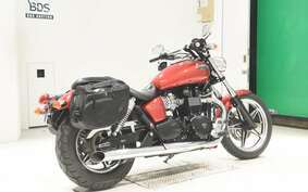 TRIUMPH SPEEDMASTER 2011