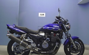 YAMAHA XJR1300 RP03J