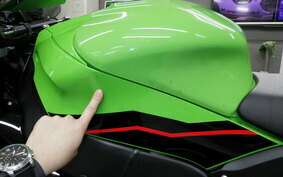 KAWASAKI ZX 10 NINJA R A 2021 ZXT02L