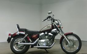 YAMAHA VIRAGO 250 3DM