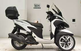 YAMAHA TRICITY 125 SE82J