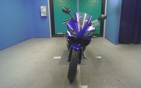 YAMAHA YZF-R125 RE06