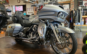 HARLEY FLTRUSE CVO 2016 TAN