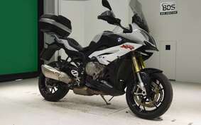 BMW S1000XR 2015