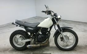 YAMAHA TW225 DG09J