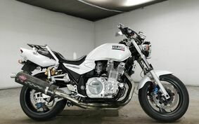 YAMAHA XJR1300 2000 RP03J