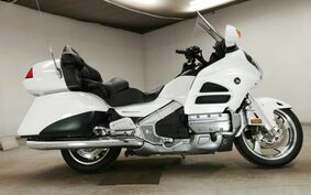 HONDA GL 1800 GOLD WING 2012 SC68