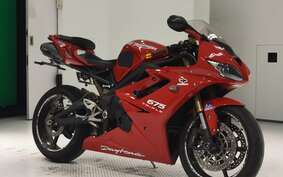 TRIUMPH DAYTONA 675 2010