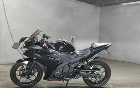 YAMAHA YZF-R25 RG10J