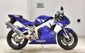 YAMAHA YZF-R1 2000 RN04