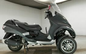 PIAGGIO MP3 250 RL M472