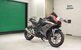 YAMAHA YZF-R15 RG52