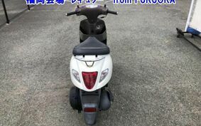 SUZUKI ﾚｯﾂ CA4AA