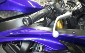 YAMAHA YZF-R6 2021