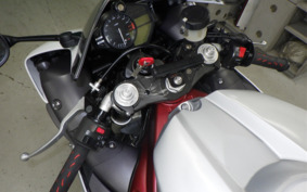 YAMAHA YZF-R1 2011 RN24J