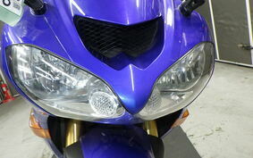 KAWASAKI ZX 10 NINJA R 2004 ZXT00C