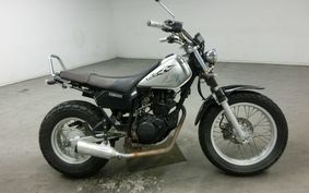 YAMAHA TW225 DG09J