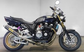 YAMAHA XJR1200 1997 4KG