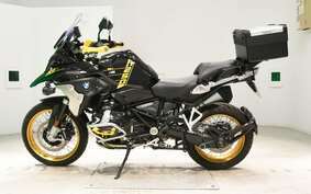 BMW R1250GS 2021 0M01