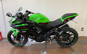 KAWASAKI NINJA 2021 EX400G