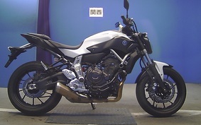 YAMAHA MT-07 2015 RM07J