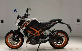 KTM 390 DUKE 2015