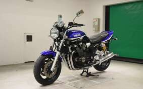 YAMAHA XJR1300 2002 RP03J