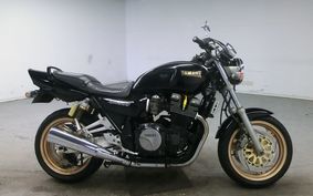 YAMAHA XJR1200 1994 4KG