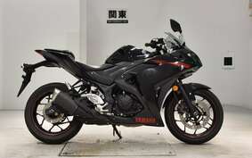 YAMAHA YZF-R25 RG10J