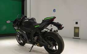 KAWASAKI ZX 10 NINJA R SE 2019 ZXT02E