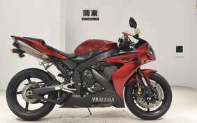 YAMAHA YZF-R1 2004 RN13