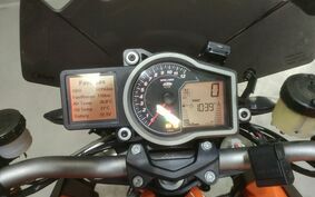 KTM 1290 SUPER DUKE R 2016 V39