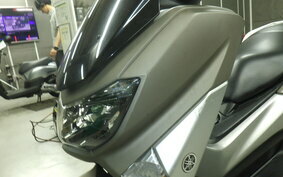 YAMAHA N-MAX SE86J