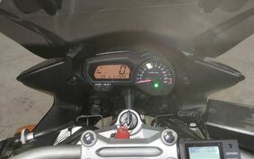 YAMAHA FZ FAZER FEATHER 2009 RN17